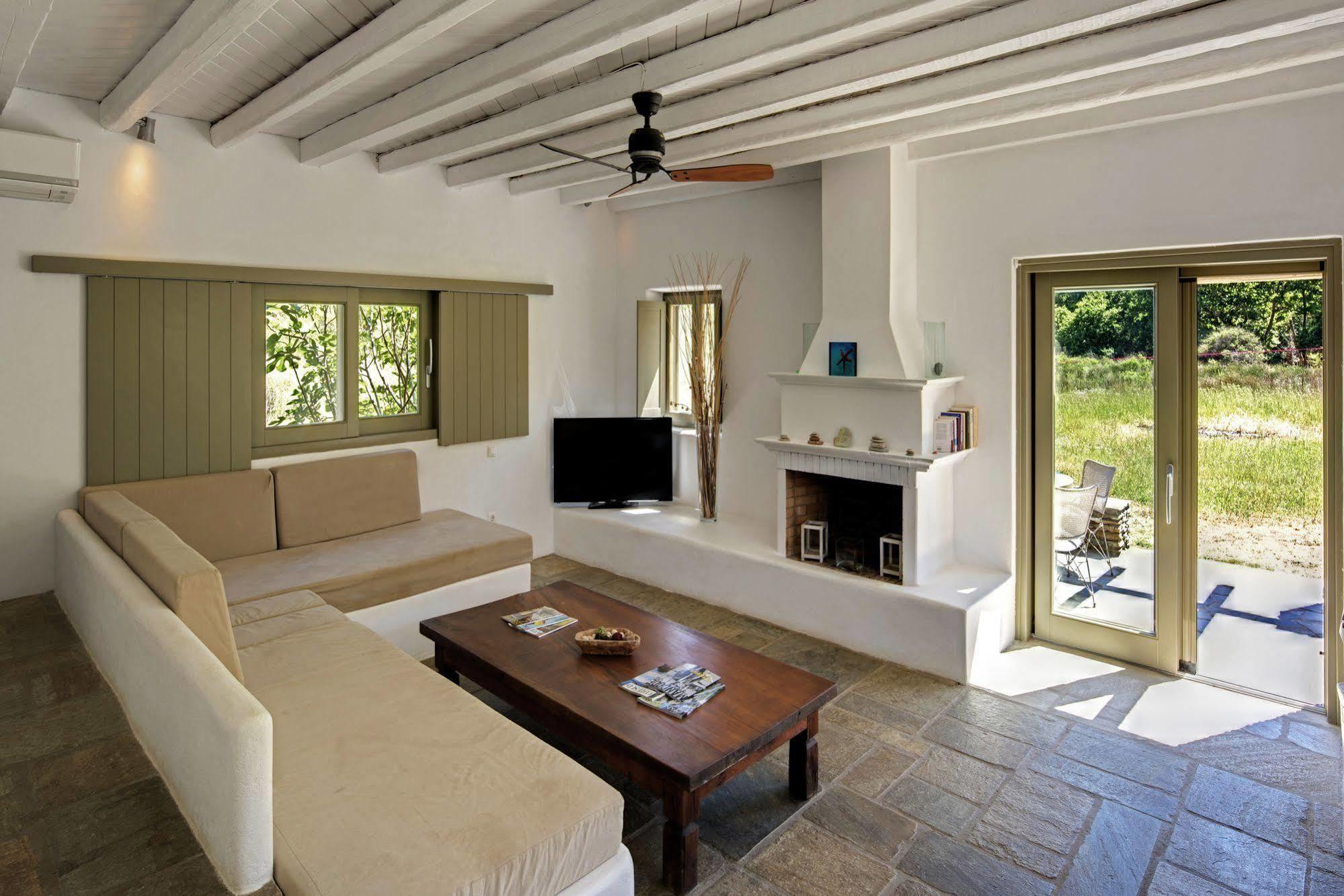 Onar Andros Hotell Achla Exteriör bild